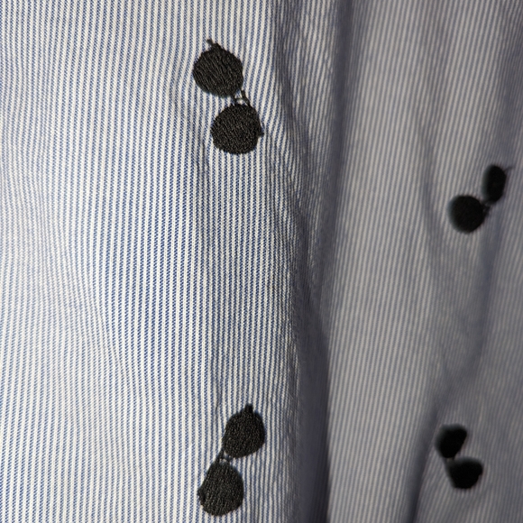 Karl Lagerfeld button up with sunglasses - Picture 6 of 6